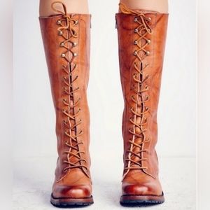 Frye Campus Lug Lace Boots